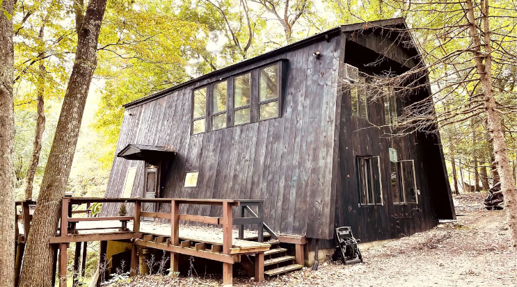 Peaceful Tree House Nestled Away in Hudson Valley, New York