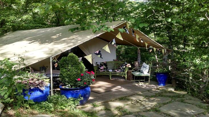 Luxury tent rental in North Carolina: vacation ideas 2021 