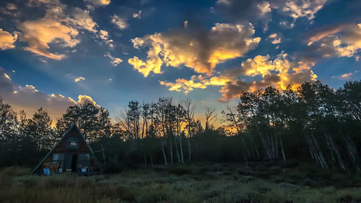 Rustic Cabin with Spectacular Alpine Views in Walden, Colorado, gift of Glamping