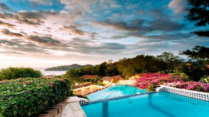 Striking Nicaraguan Villas Nestled in the Vibrant Village of San Juan del Sur, holiday gift guide
