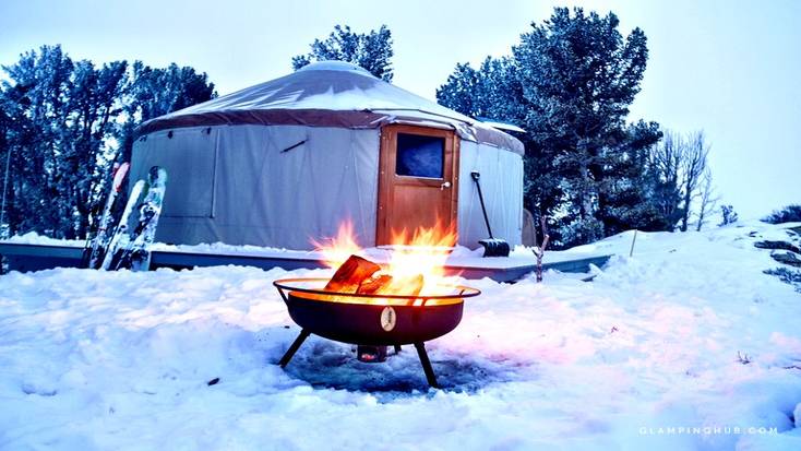 Go skiing in Nevada with this yurt tent surrounded by snow in Ruby Mountains 