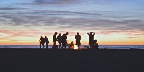 Planning The Best NYE 2022 with Friends: Ideas for New Year's