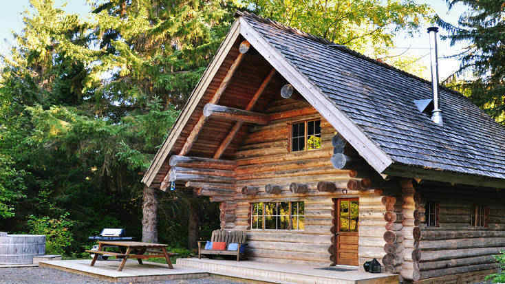 Entrance to a romantic cabin rental in British Columbia.