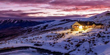 Best Canada Vacations For Ski Getaways and Glamping 2023