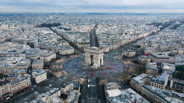 Arc de Triomphe: Paris vacations 2021