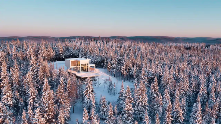 Stunning Quebec Tiny House for Glamping in Canada, vacations in 2023