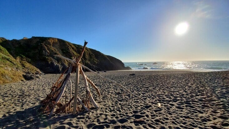 Couples camping near Bodega Bay: camping in California