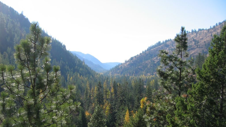 camping near Spokane WA, where you can enjoy some of the best hiking iaround