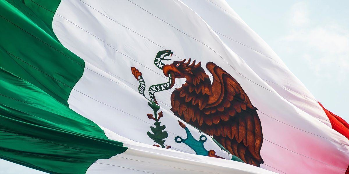 the mexican flag blowing in the wind for Cinco de Mayo