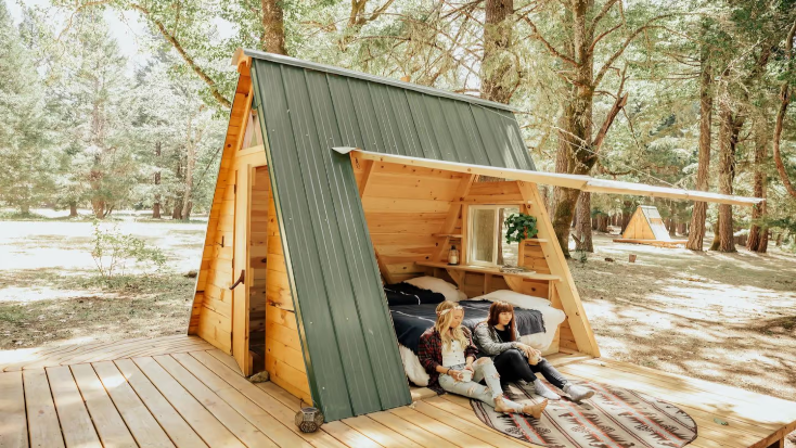 Stunning Camping Cabin with Access to the Great Outdoors in Cave Junction, Oregon, a frame cabin