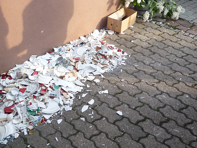 Of all the things to do on New Year's Eve, the Danish traditions of smashing plates might not be the first idea that springs to mind!