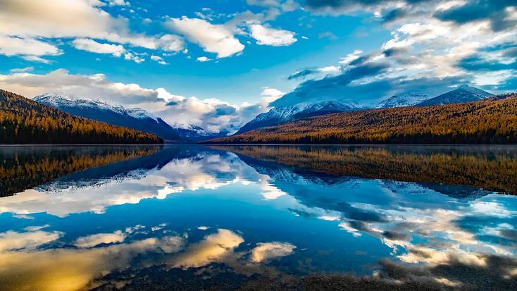 Leia sobre os melhores lugares para fazer caminhadas no Glacier National Park, Montana