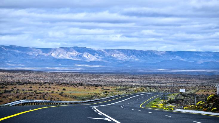 South Africa travel is made easy by well-kept highways