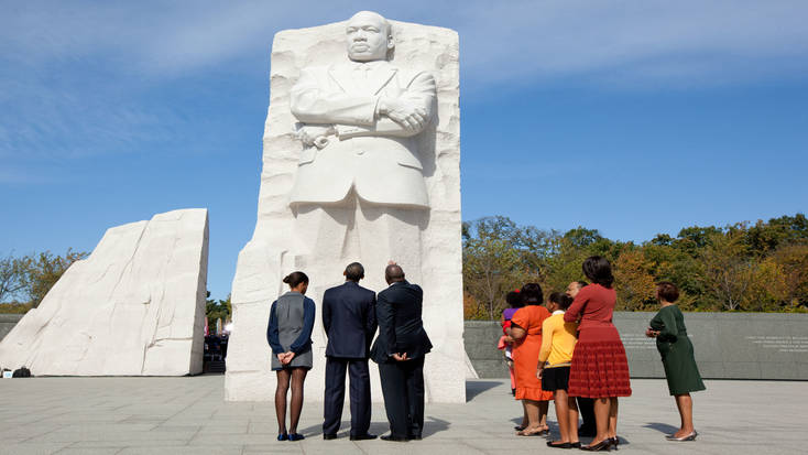 President Obama visiting the MLK Monument with his family