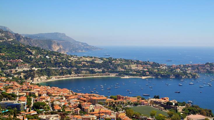 Visit Nice for you holidays in the Mediterranean.