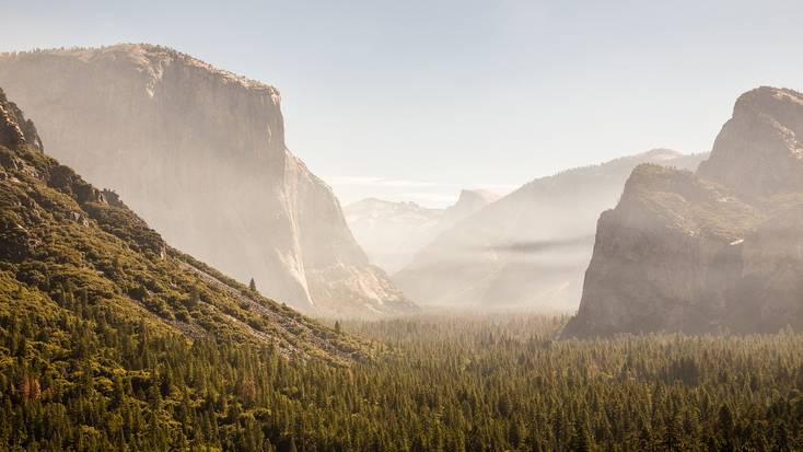 Spend your California vacation exploring Yosemite National Park