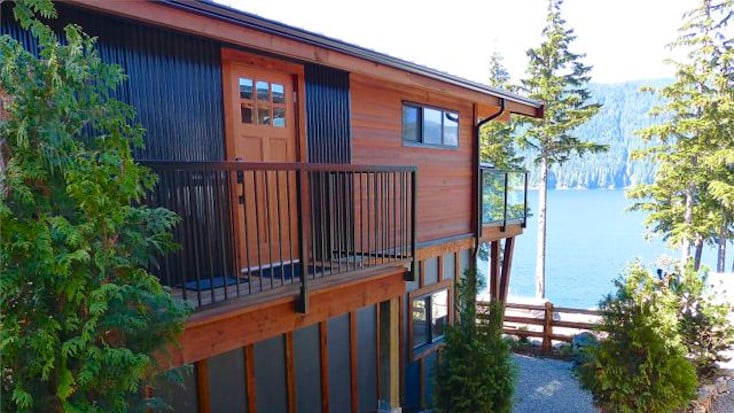 waterfront cabin with deck