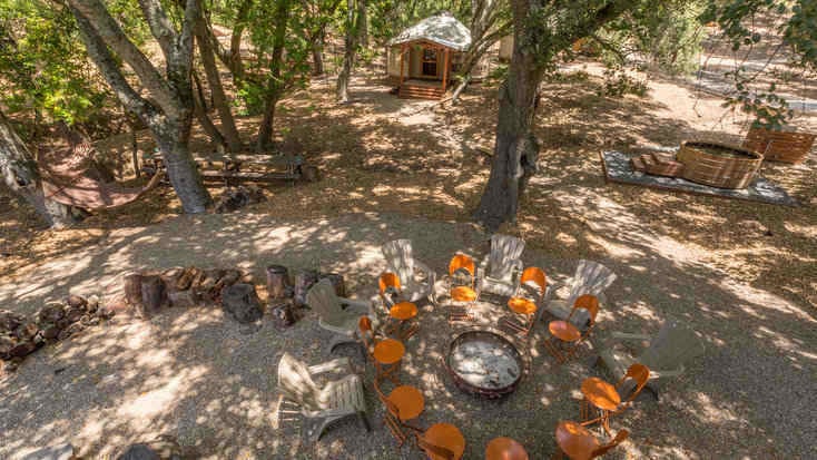 A yurt rental on a California ranch would be a perfect Valentine's Day gift for her.