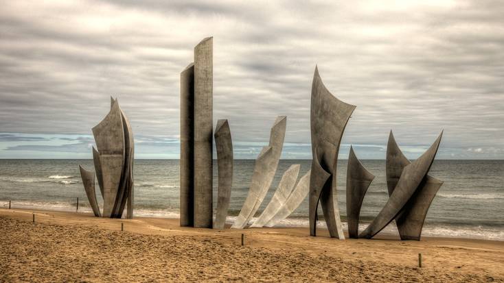 Visit the Omaha Memorial in Normandy