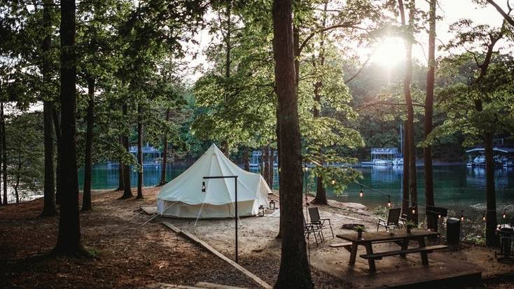 A bell tent by Georgia Glamping Company