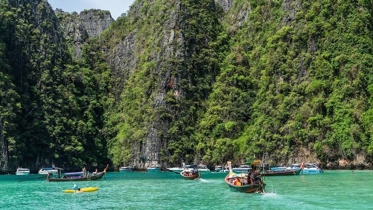 Plan when to travel to Thailand in 2021