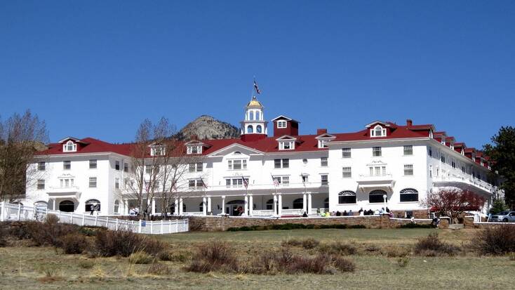 Visit the Stanley Hotel on you Halloween Getaways 2021