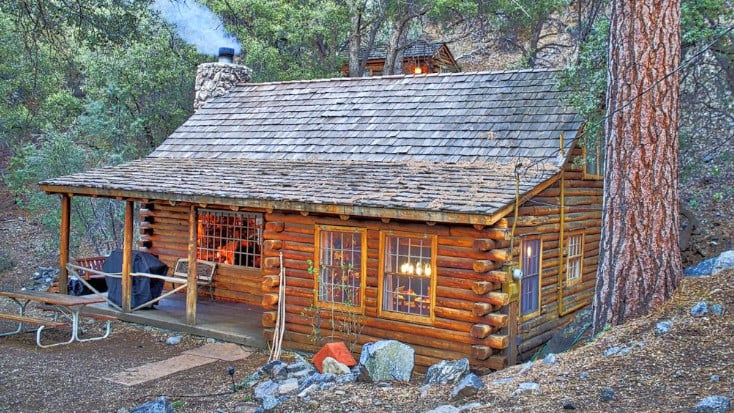 Secluded cabin in mount pinos california
