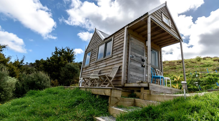 Eco-Friendly Tiny House near Mangawhai, North Island