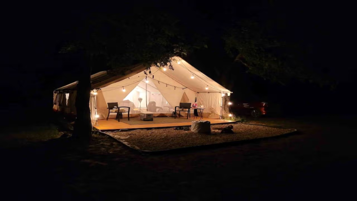 Texas Farm Stay Safari Style Glamping Tent near Dallas, what to do on valentine's day