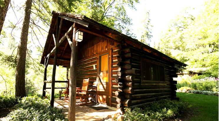 Orchard-Encircled Cabins with Breakfast and Dinner Included, Arizona