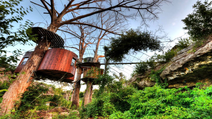 Astonishing Family-Friendly Tree House near Austin, Texas, unique home rentals