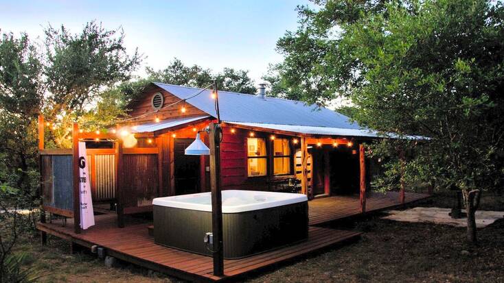 romantic places to stay in texas hill country,