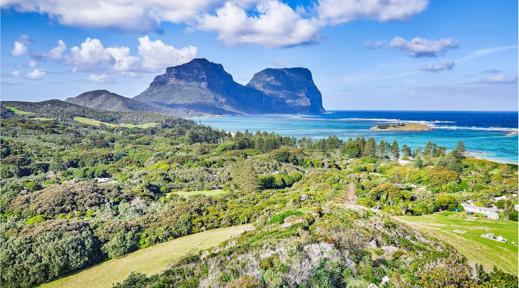 New South Wales, Australia, tents