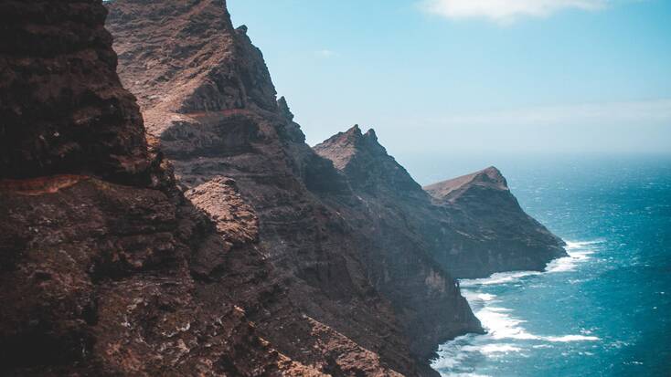 Send your holidays in Spain exploring the coast of the Canary Islands