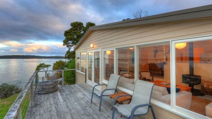 A waterfront rental in Southport, Tasmania, perfect for glamping in Tasmania