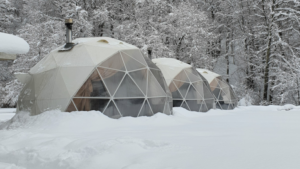 Winter glamping in a geodome