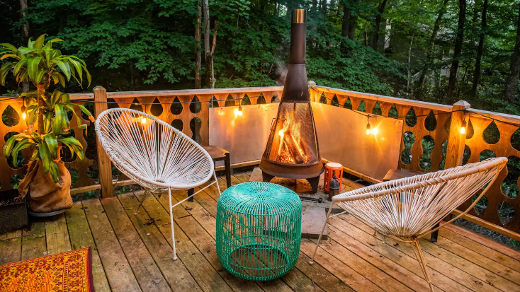 Luxury cabin on lake Pocono is an ideal summer break
