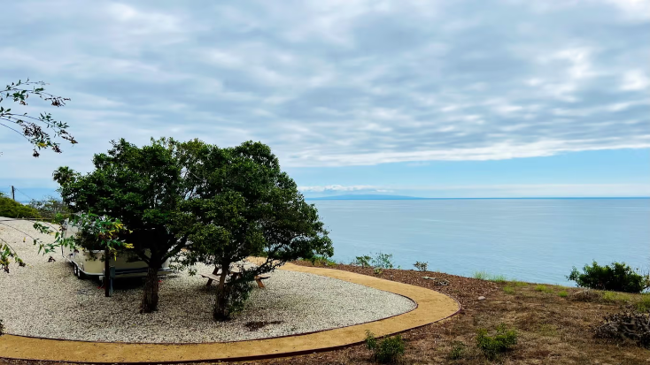 Stunning Airstream Getaway on the Malibu Oceanfront, California