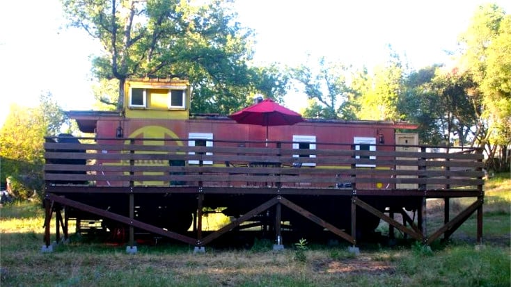 Enjoy a stay in the converted caboose in Oakhurst California, when you visit Yosomite Park. Host of the month for November 2022