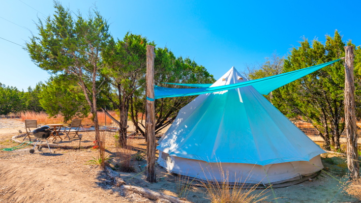 Special bell tent in Texas for a glamping adventure