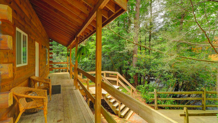 Log rental for family getaway in Pennsylvania