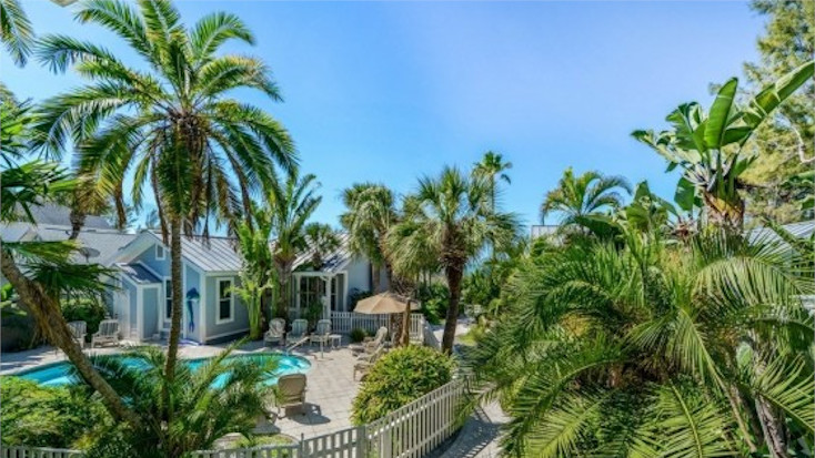 cottage near clearwater florida