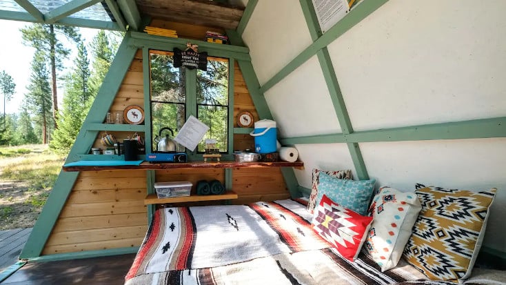 Host of the Month for September 2023, eco-cabin glamping  in Bonner Montana